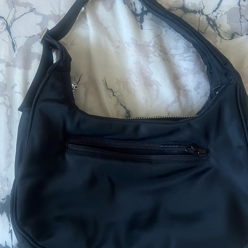 lululemon athletica Black Shoulder Bag - Picture 2 of 5